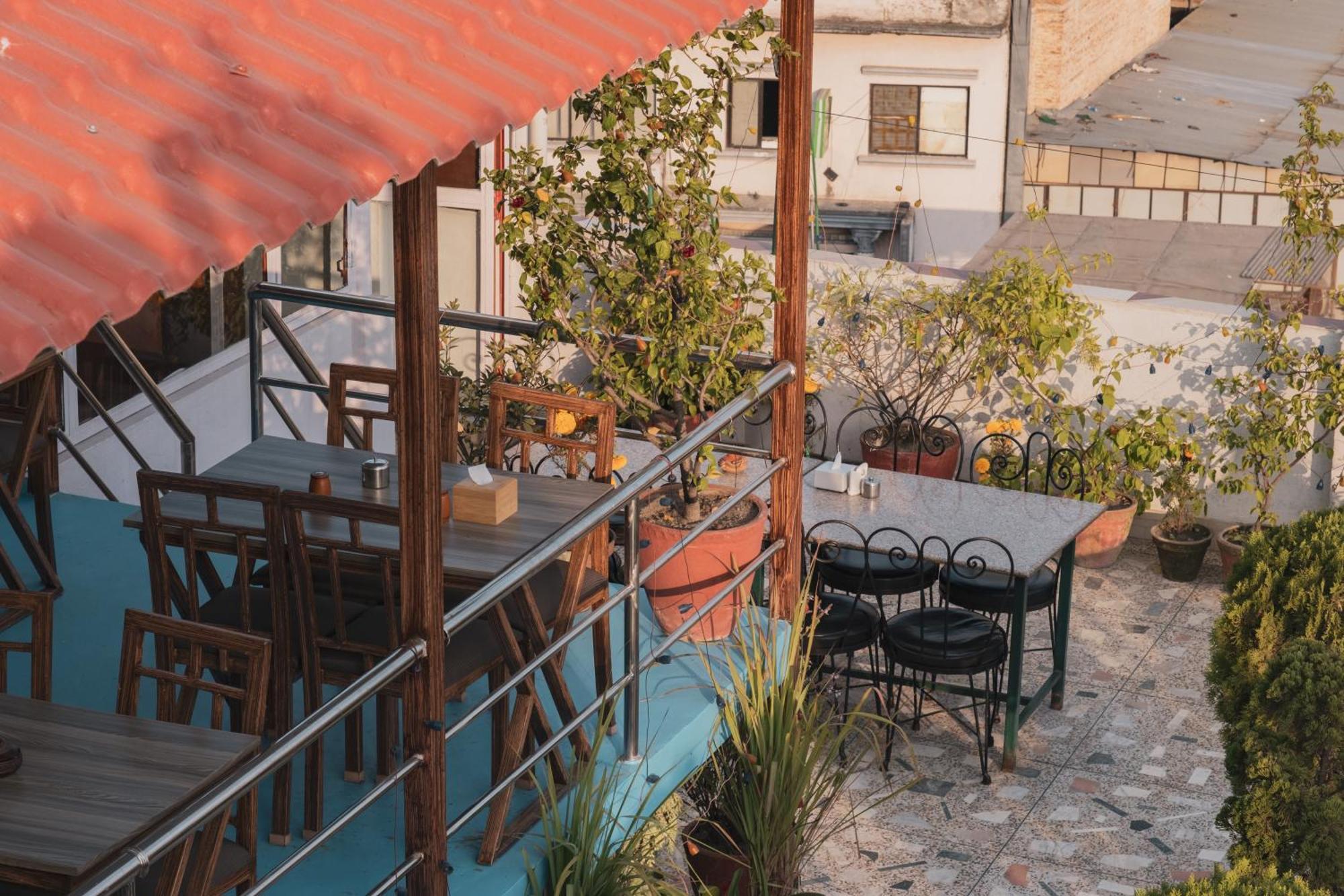 Nepalaya Hotel Katmandu Dış mekan fotoğraf