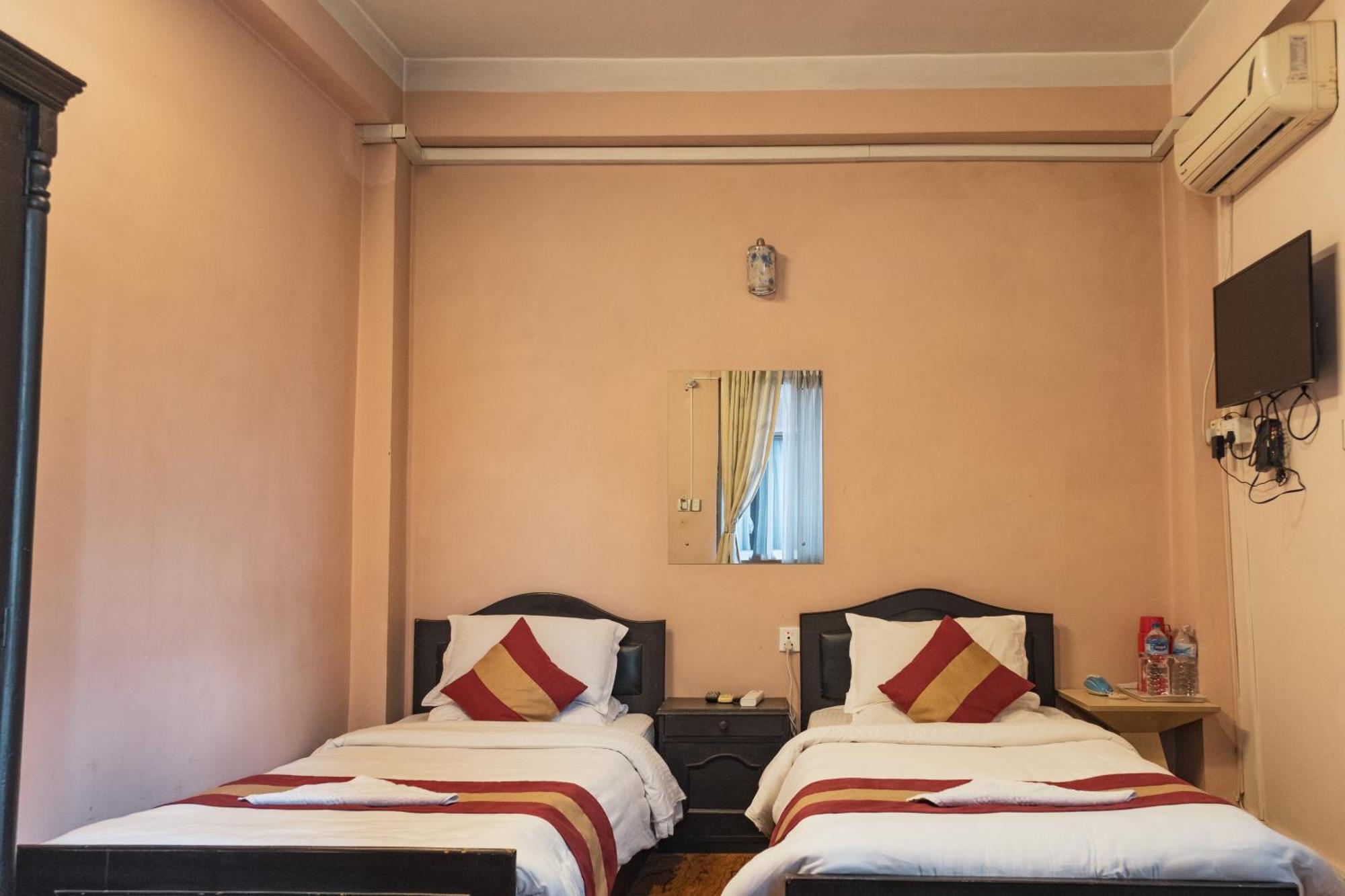 Nepalaya Hotel Katmandu Dış mekan fotoğraf