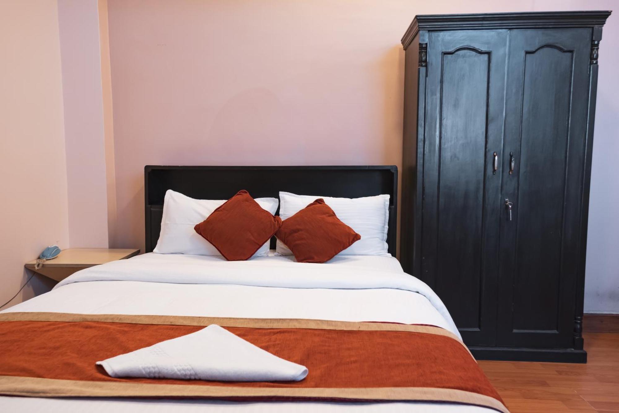 Nepalaya Hotel Katmandu Dış mekan fotoğraf