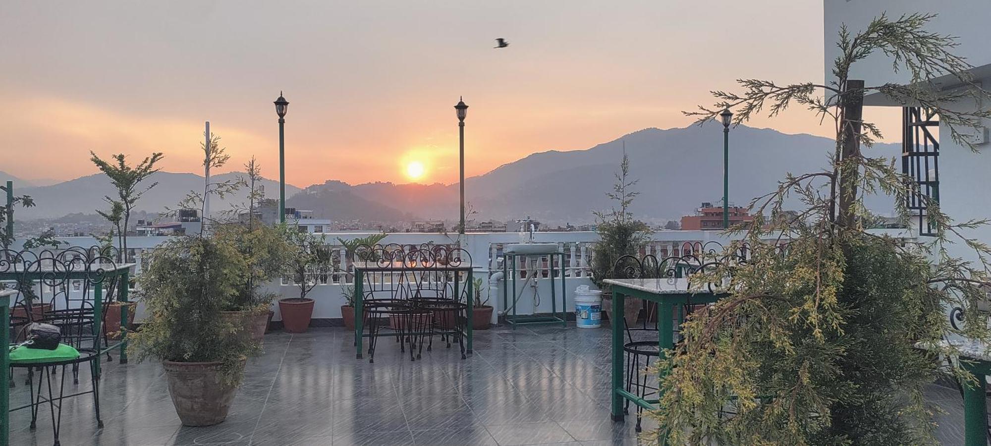 Nepalaya Hotel Katmandu Dış mekan fotoğraf