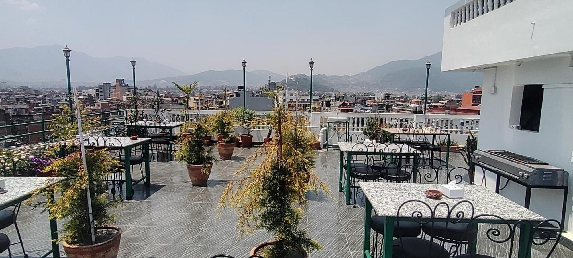 Nepalaya Hotel Katmandu Dış mekan fotoğraf